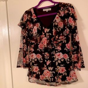 Absolutely Famous floral “roses & ruffles” blouse